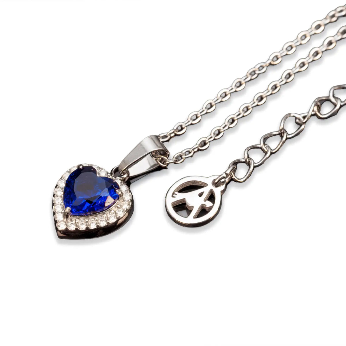Halskette silberfarben mit blauem Zirkonia-Herz