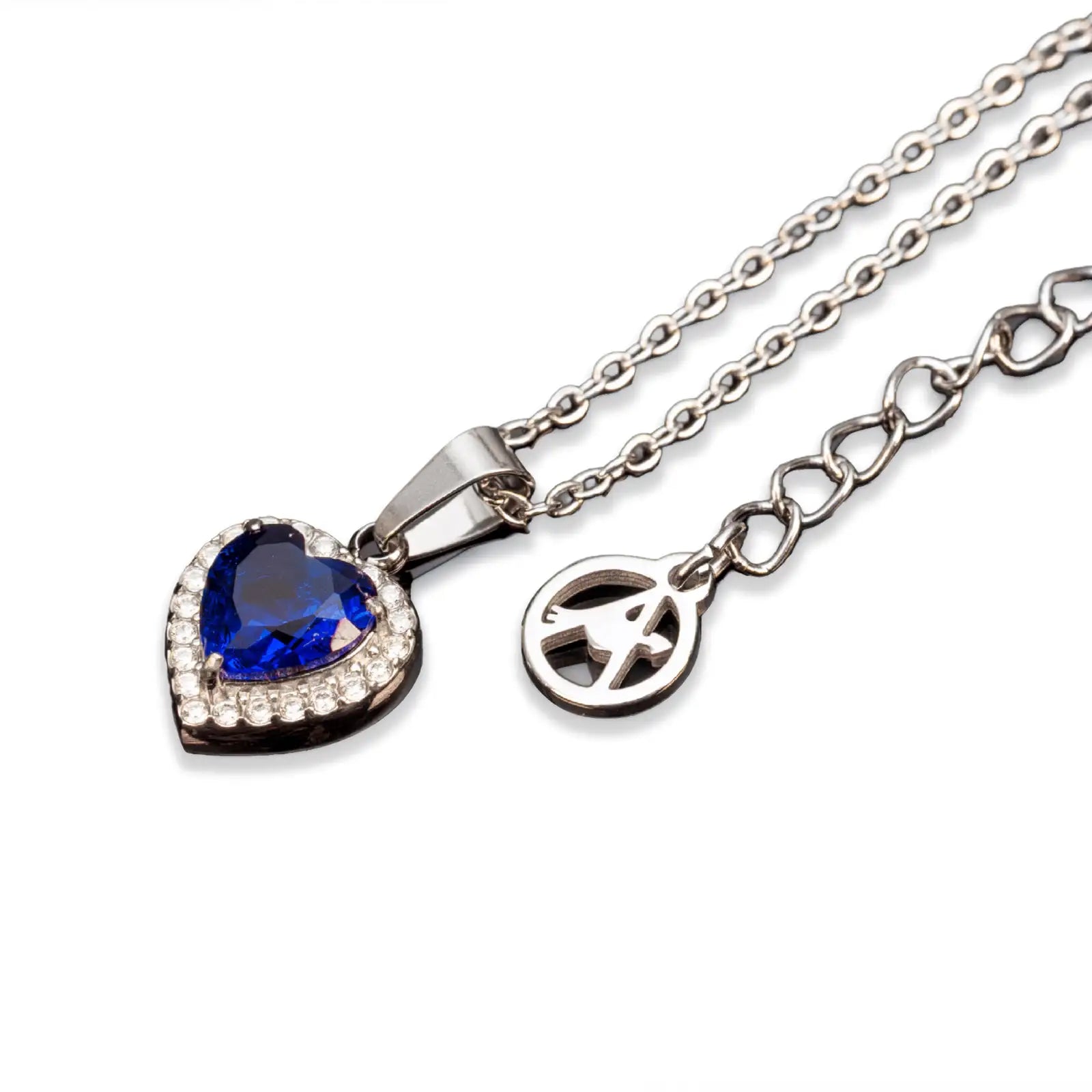 Halskette mit Herzanhänger silberfarben mit blauem Zirkon