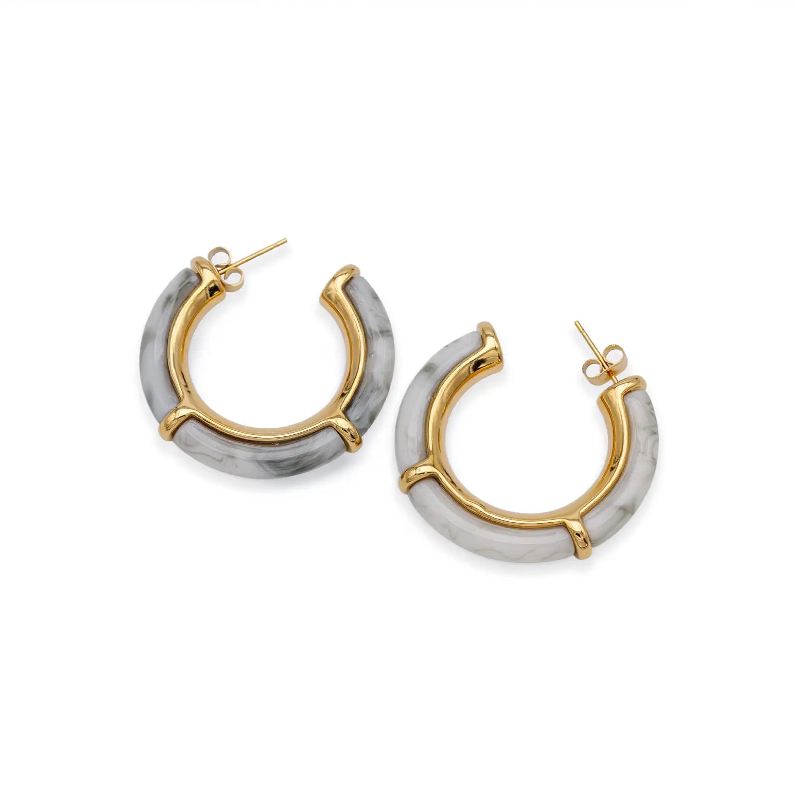 Creolen goldfarben mit Acetat – leichter Glanz, klare Form