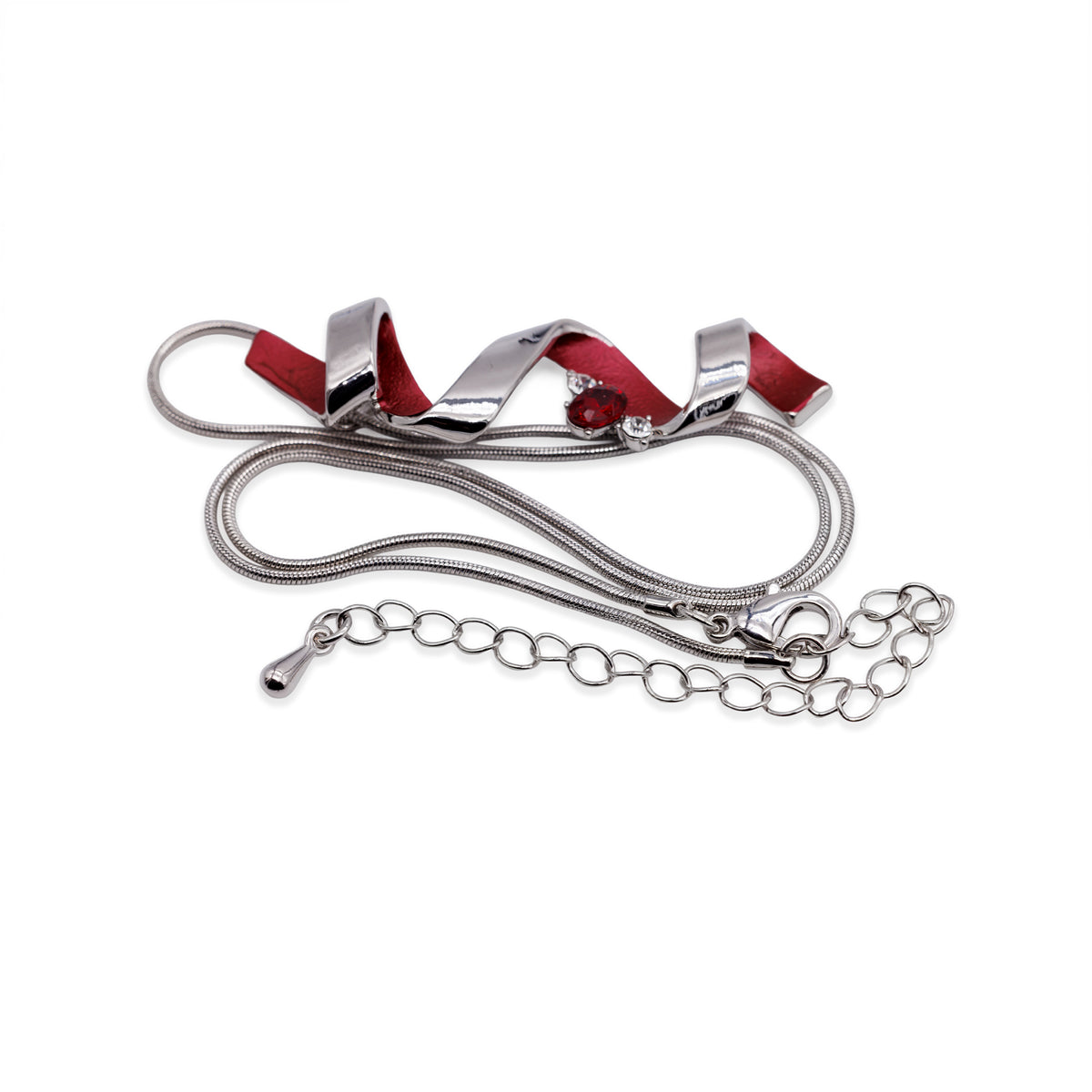 Silberfarbene Halskette mit Spiral-Anhänger in Rot und Ziersteinen